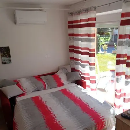Japka Apartment